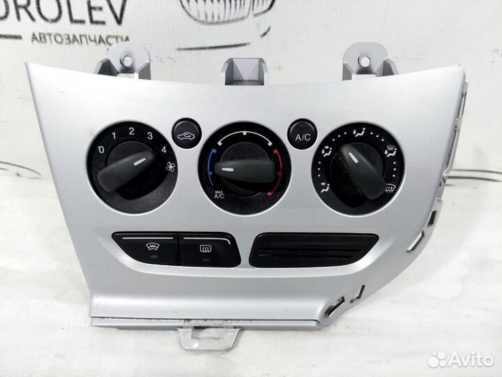 Блок управления отопителем Focus III 2011-2019 кон