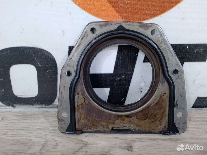 Крышка двигателя задняя Ford Focus