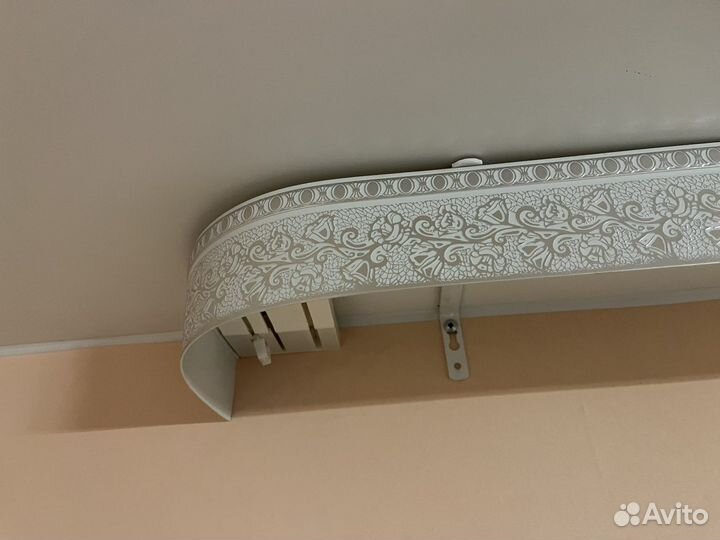 Карниз потолочный