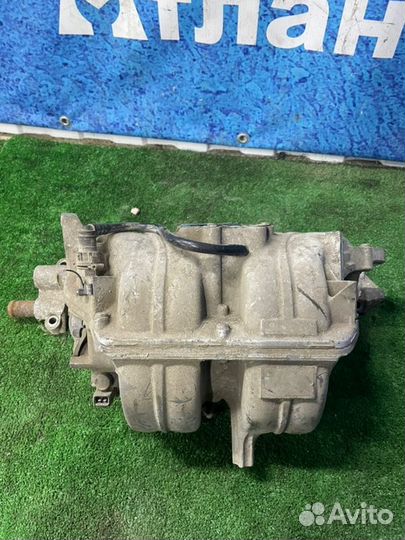 Коллектор впускной Opel Astra H Z18XE 2005