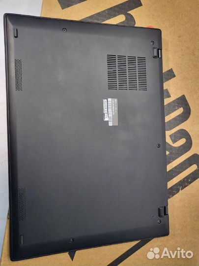ThinkPad X1 Nano i7-1180G7/16GB512GB/Intel Iris 2k