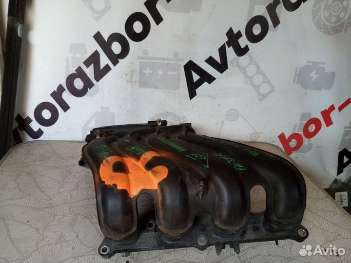 Коллектор впускной Nissan Juke 1.6 HR16 2012