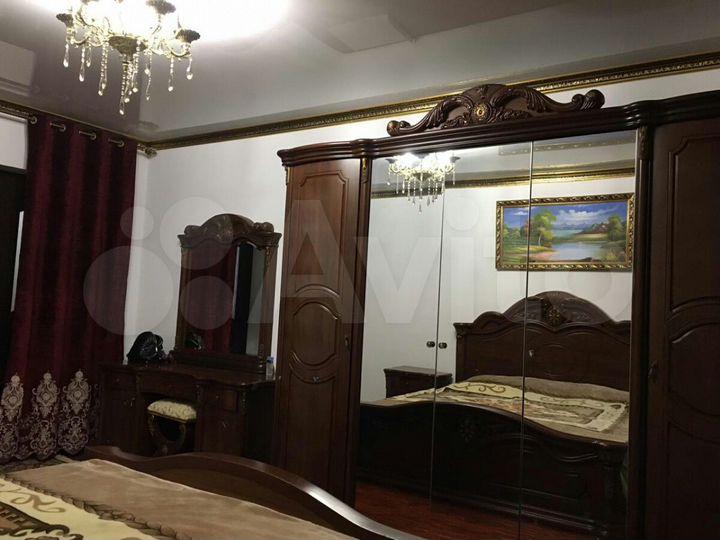 Дом 320 м² на участке 5 сот.