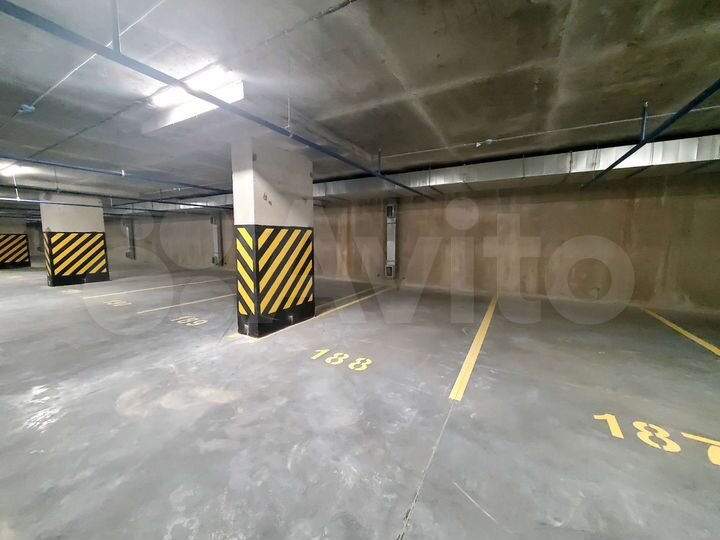 Машиноместо