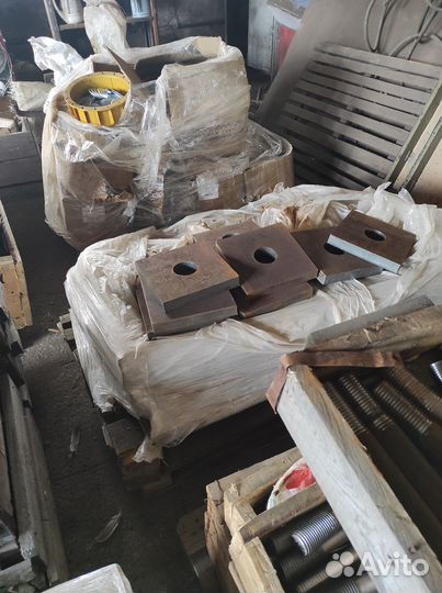 Анкерный болт