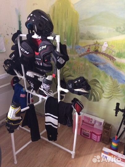 Вешалка напольная