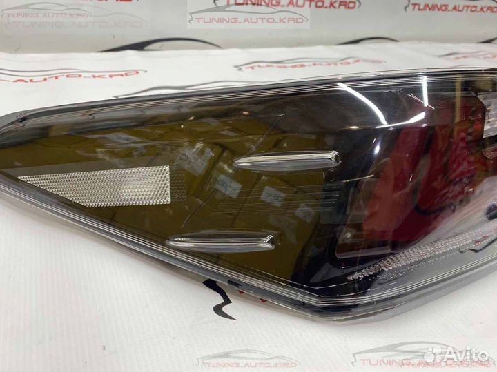 Фонари задние стопы Toyota Camry 70 Lexus St K0644
