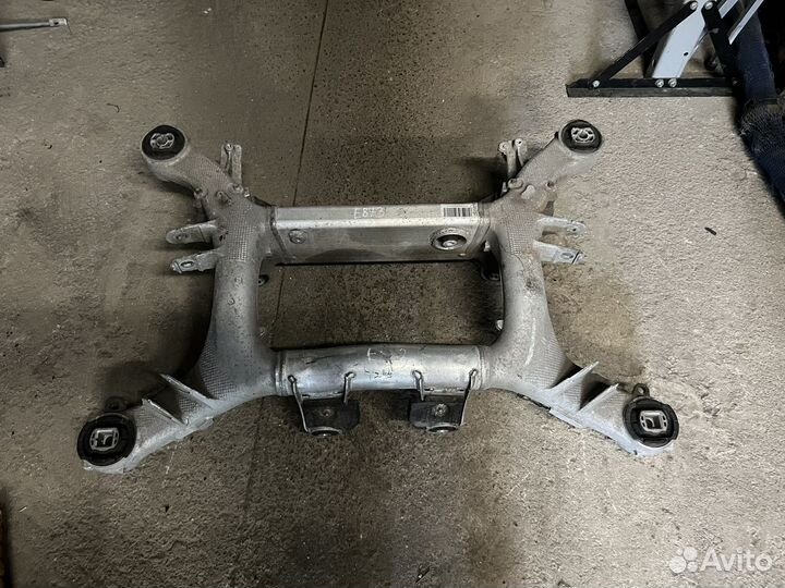 Задний подрамник BMW G30 F90 M5