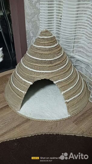 Когтеточка домик для кошки бу