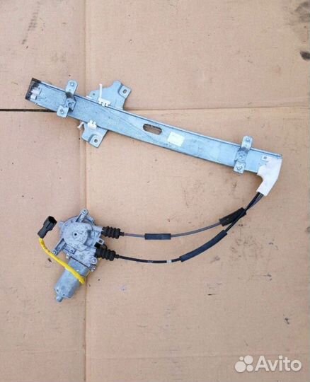 Стеклоподъемник левый передний kia spectra