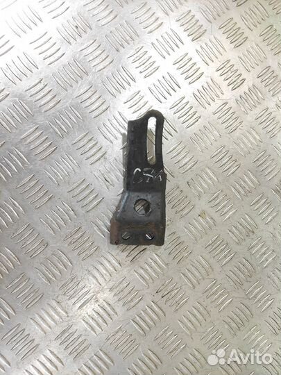 Кронштейн генератора Faw Vita