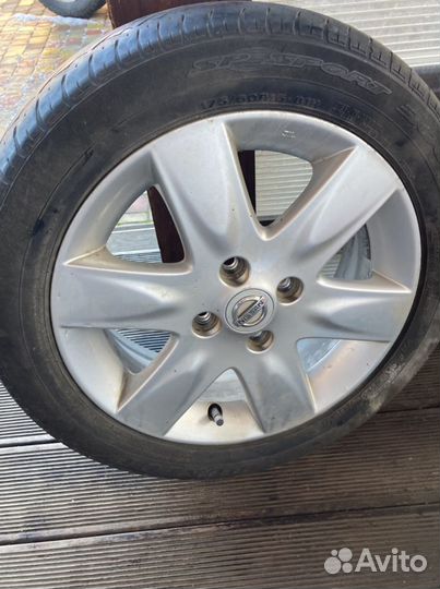 Диск новый оригинальный Nissan r 15 с б/у летней р