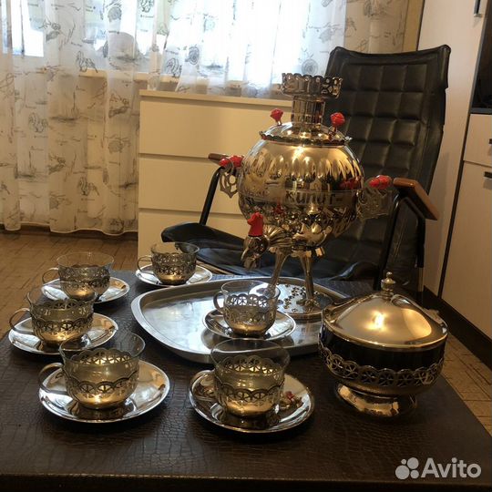 Конфетница и чайный сервиз СССР