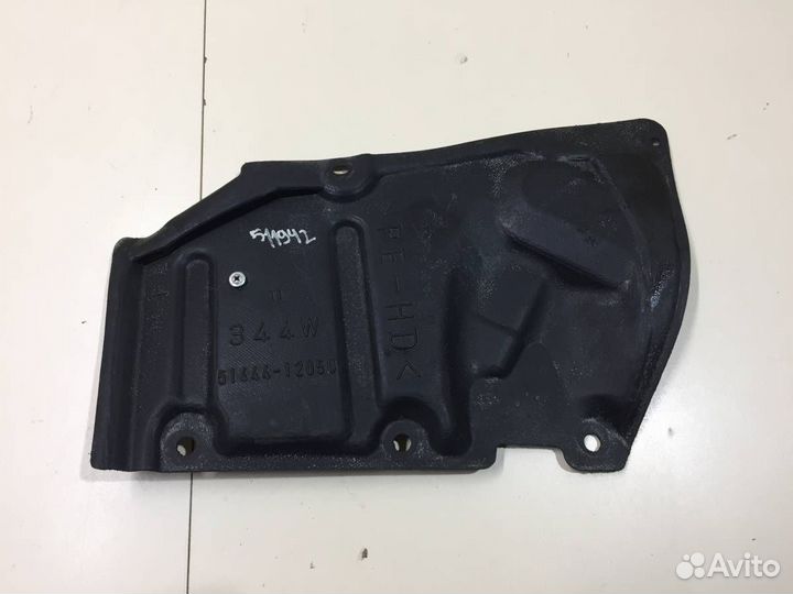 Пыльник двигателя нижний левый Toyota Corolla E150