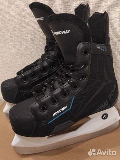 Коньки хоккейные детские 33 размер