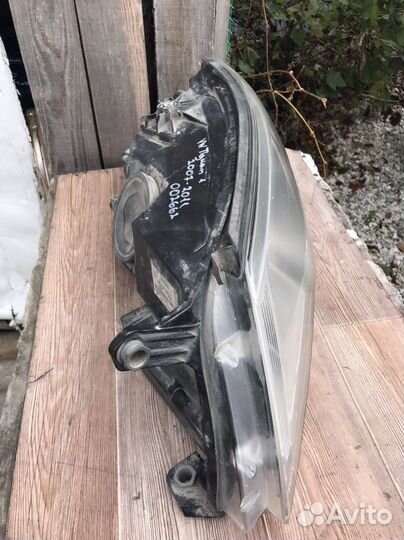 Фара левая Volkswagen Tiguan 1 2007-2011