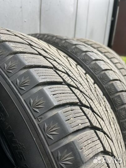 Kumho WinterCraft Ice Wi51 215/55 R17 98T