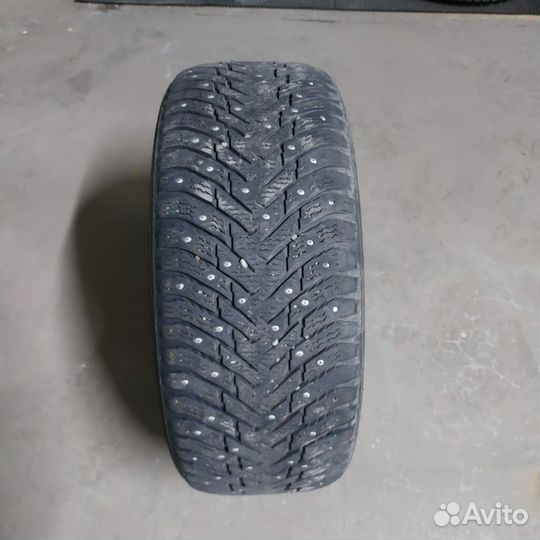 Nokian Tyres Hakkapeliitta 8 225/50 R17