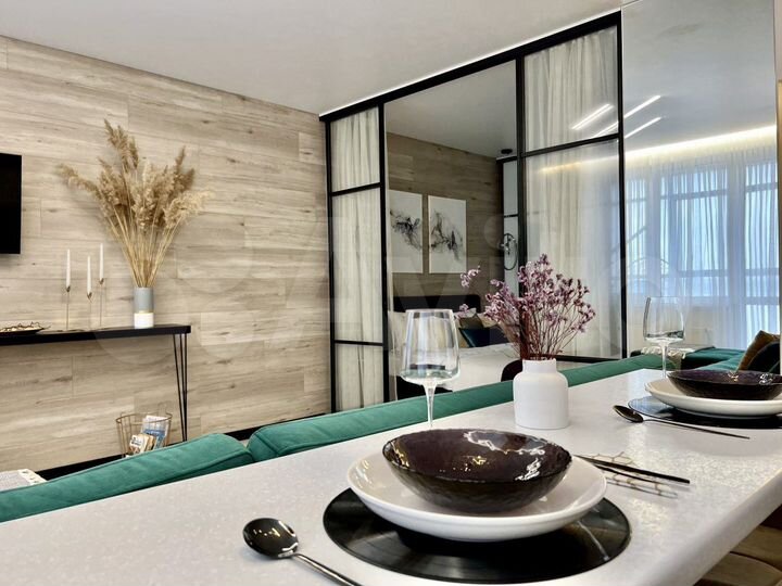 2-к. апартаменты, 65 м², 1/4 эт.