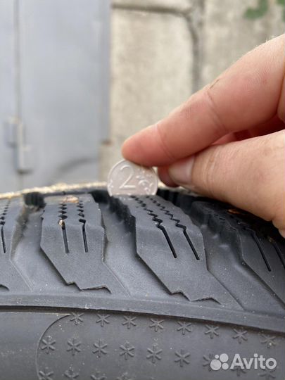 Kumho I'Zen RV Stud KC16 225/60 R18