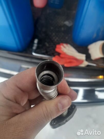 Трубка обратного слива масла WV