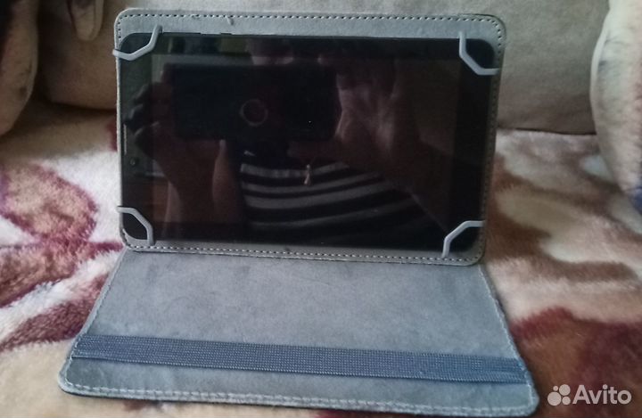 Планшет supra M74D 4G