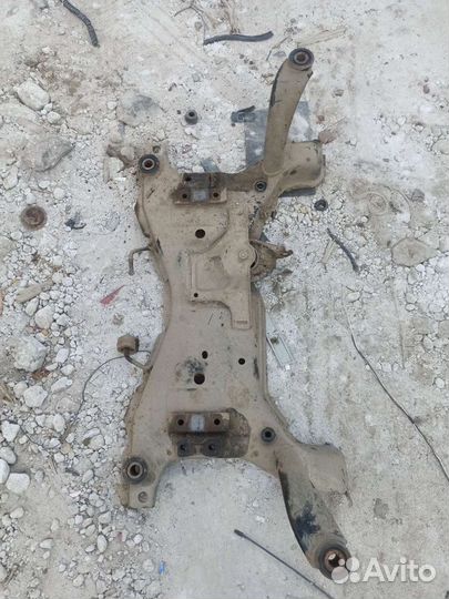 Подрамник передний Mazda Axela Mazda 3 BK