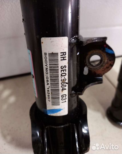 Стойка передняя Kia Picanto 3 JA