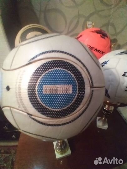 Футбольный мяч adidas Terrapass