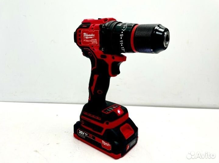 Шуруповерт Milwaukee 36V