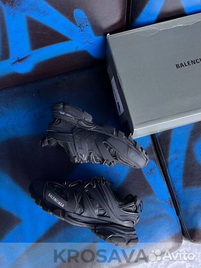 Balenciaga Track 1 Black