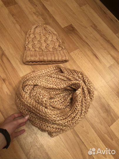 Шапка и снуд