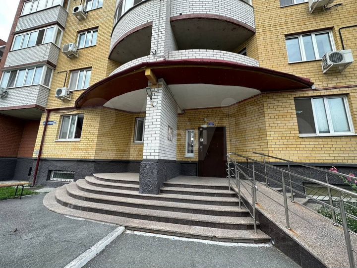 1-к. квартира, 50,2 м², 4/10 эт.