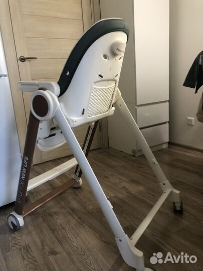 Стульчик для кормления happy baby berny v2