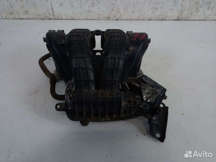 Впускной коллектор Mitsubishi Lancer X