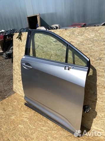 Lexus RX 4 2016-2021 передняя правая дверь