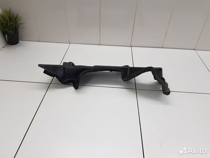 Пыльник радиатора левый (Geely Coolray)