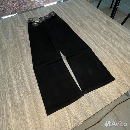 Джинсы широкие Opium