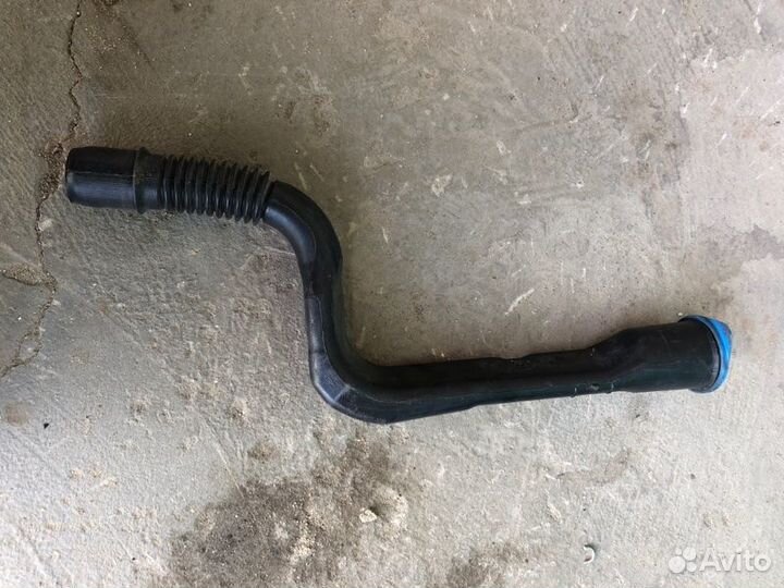 Горловина бачка омывателя Land Rover Range Rover