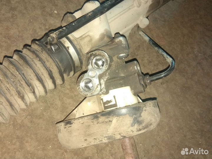 Рулевая рейка Рено Лада