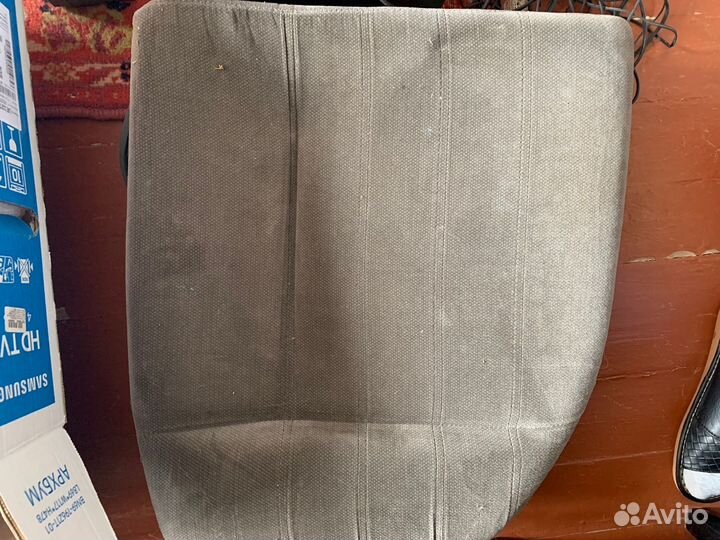 Задние сидения диваны, подголовники Опель Вектра А