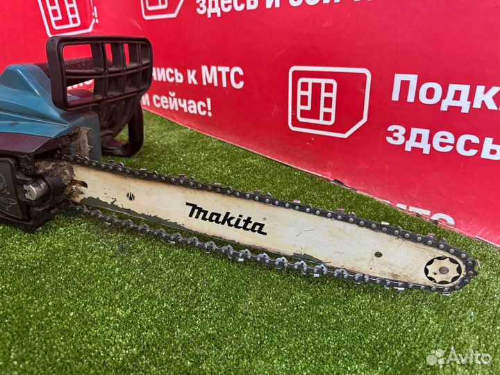 Электрическая пила Makita UC4020A