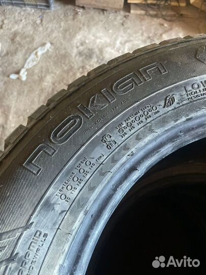 Nokian Tyres Hakkapeliitta 8 SUV 225/60 R17