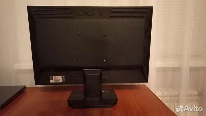 Монитор 22” Acer V223W, 1680x1050, 75 Гц, TN