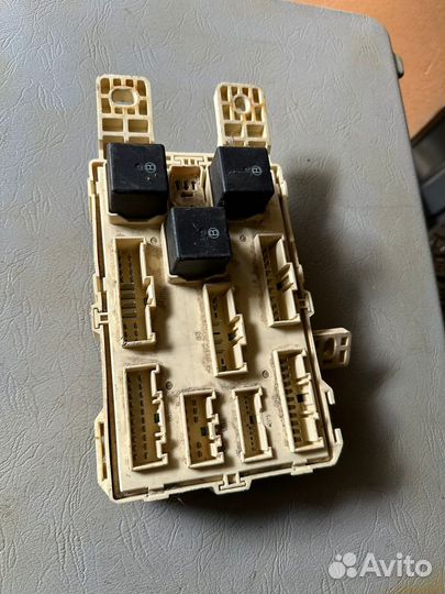 Блок предохранителей Hyundai GrandStarex