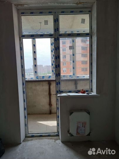 Дверь металлопластиковая бу