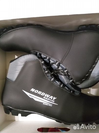 Лыжные ботинки 48 размер