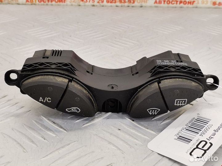 Кнопка обогрева заднего стекла Ford Focus 2000