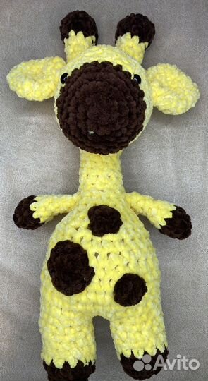 Вязаный жираф