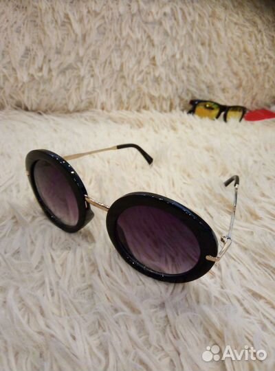 Женские солнцезащитные очки